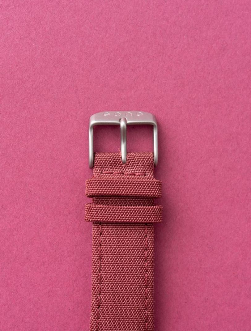 Eone Bradley Bradley Crimson