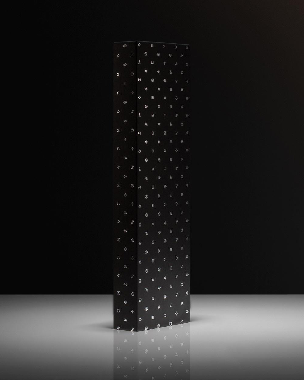 AÃRK Logo Silver