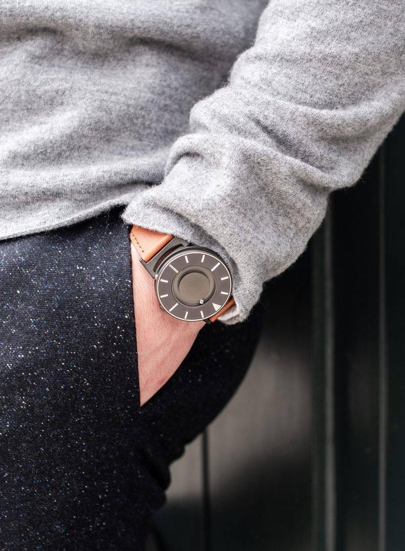 Eone Bradley Bradley Voyager Cobalt