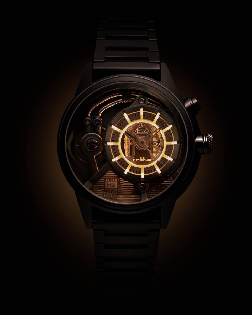The Electricianz THE BROWN Z METAL ZZ-A4C/01-MSC