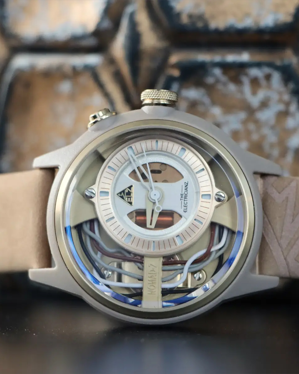 The Electricianz THE NOMAD Z ZZ-A1C/09-CLK