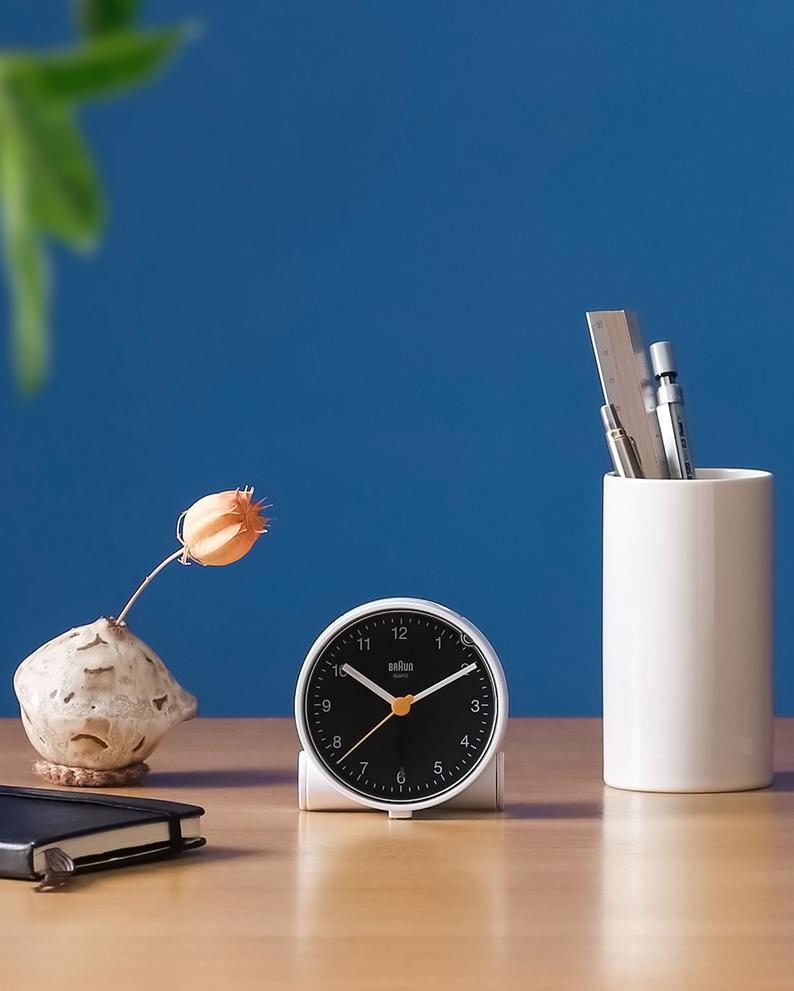 Braun Будильник BC01 White Black