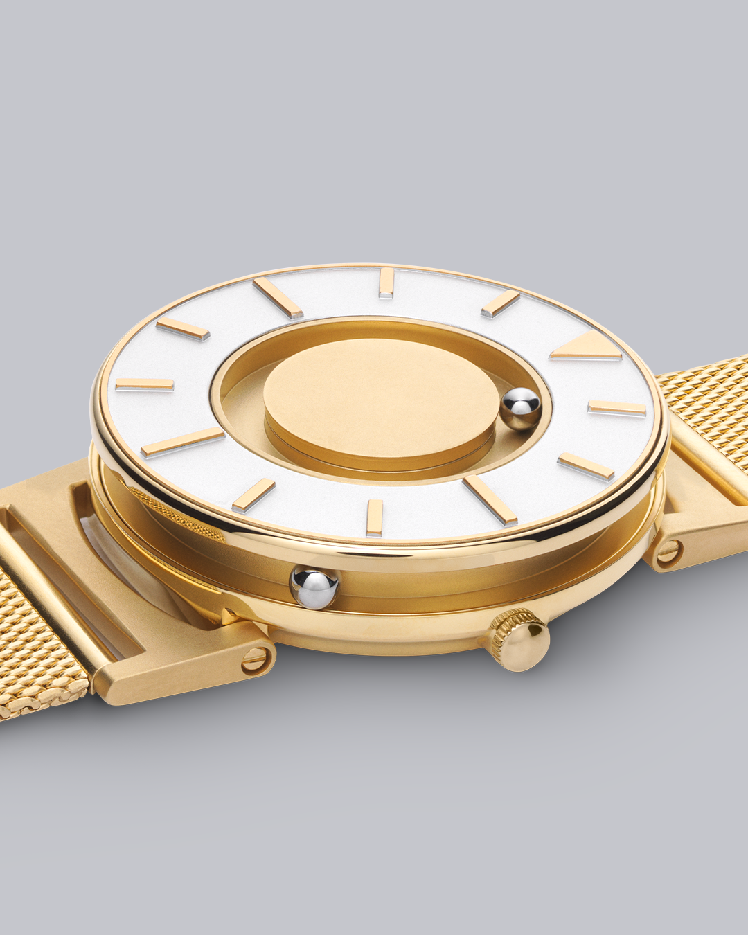 Eone Bradley Bradley Mesh Gold
