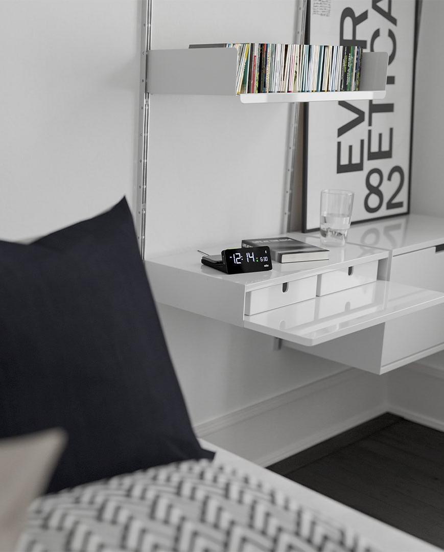 Бестселлеры Будильник с беспроводной зарядкой смартфонов BC21BEU