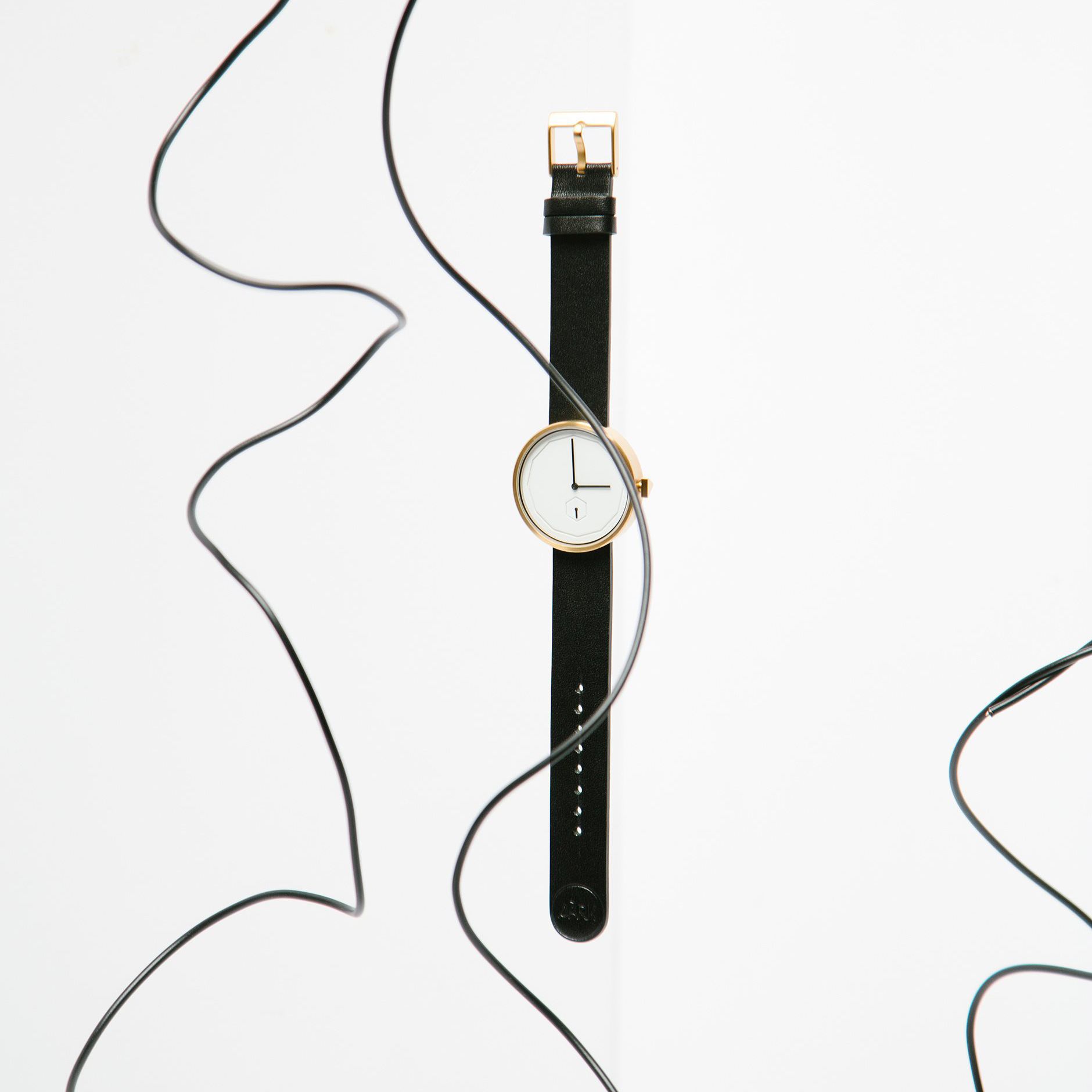 AÃRK Classic Neu Gold