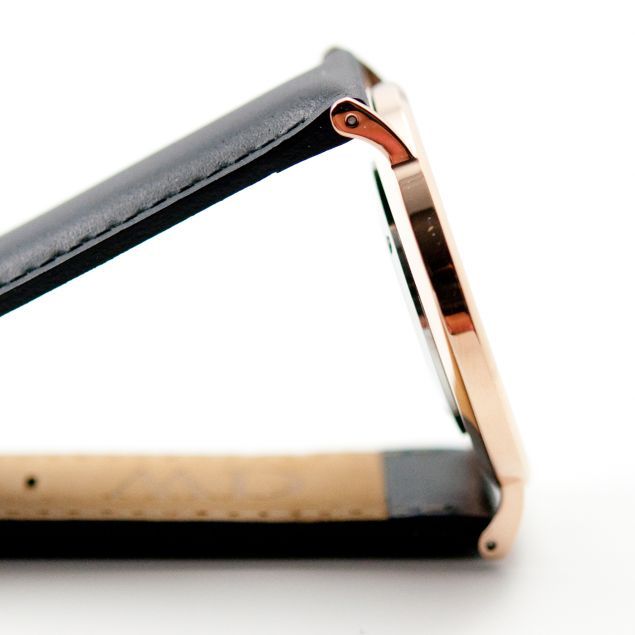 D. Wellington Classic Sheffield Gold 0107DW