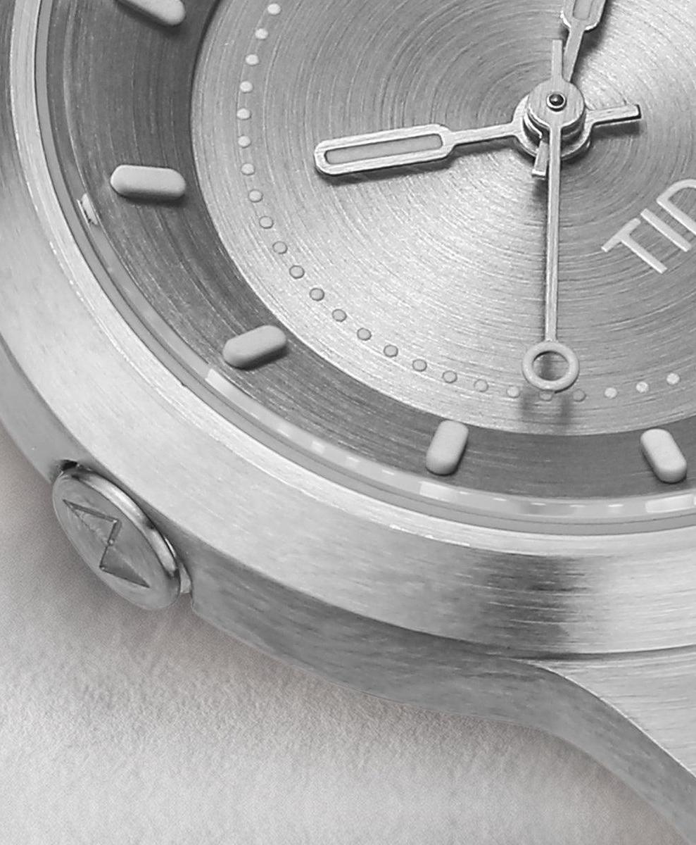 TID No.4 Silver 28 mm