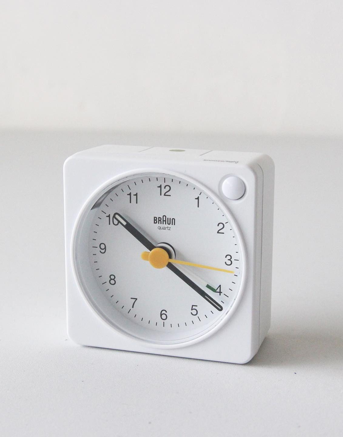 Braun Будильник BC02X White