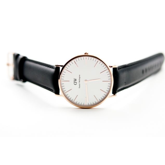 D. Wellington Classic Sheffield Gold 0107DW
